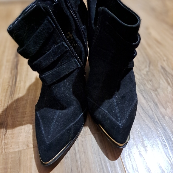 Vince Camuto Booties - Picture 6 of 6